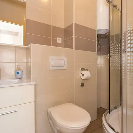 Marta Apartment *