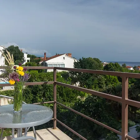 Marta Krk Town