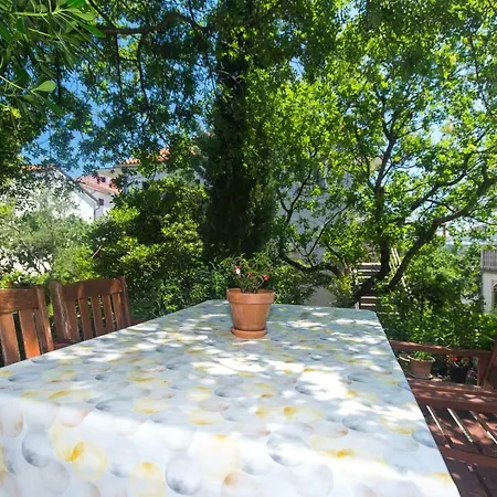 Apartment Marta Krk Town