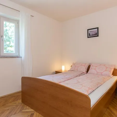 Apartament Marta *