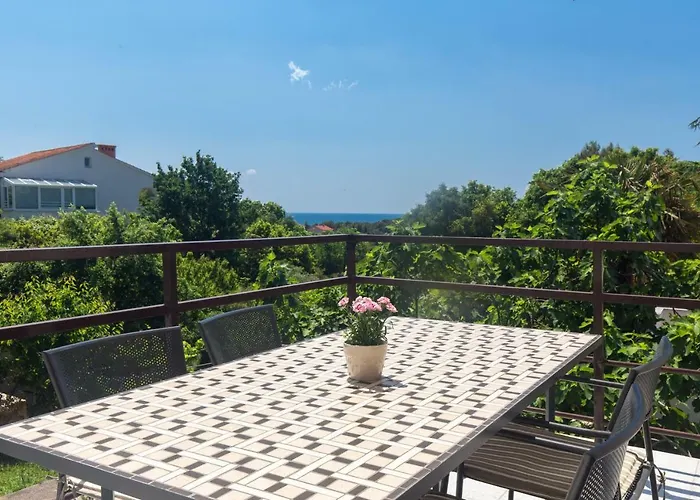 Appartamento Marta Krk Town